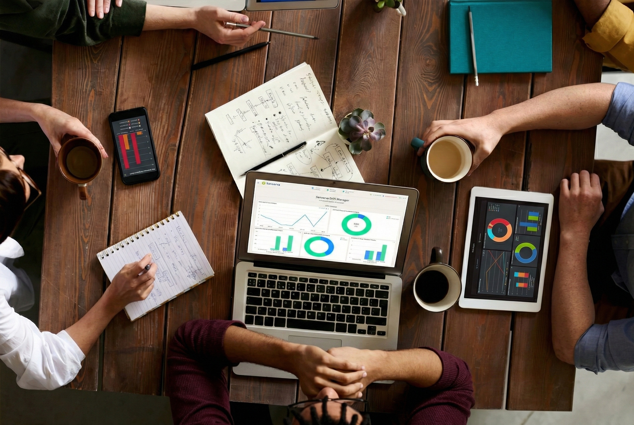 Senserva desk hero invert